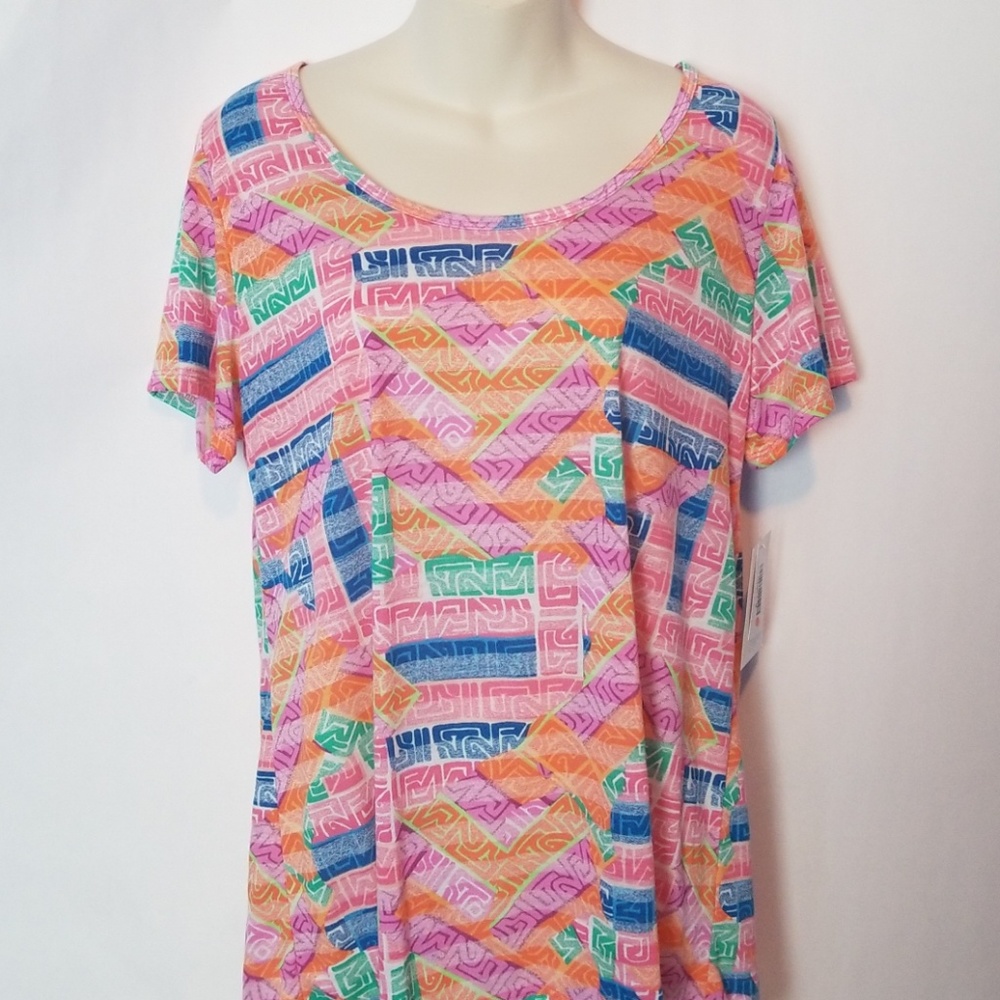 Lularoe Classic T NWT